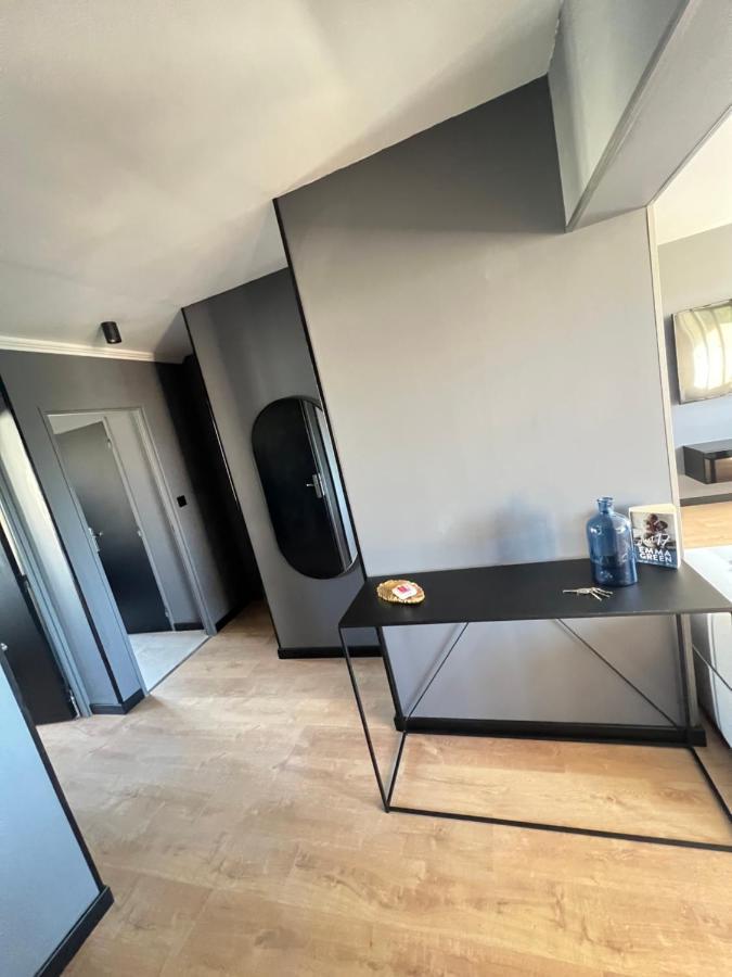 Appartement Haut Standing Proche Du Centre Ville, Vue Sur La Cathedrale Saint Louis Μπλουά Εξωτερικό φωτογραφία