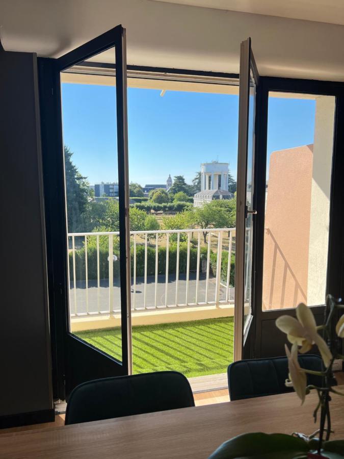 Appartement Haut Standing Proche Du Centre Ville, Vue Sur La Cathedrale Saint Louis Μπλουά Εξωτερικό φωτογραφία