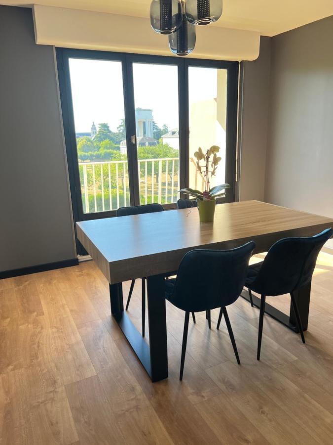 Appartement Haut Standing Proche Du Centre Ville, Vue Sur La Cathedrale Saint Louis Μπλουά Εξωτερικό φωτογραφία